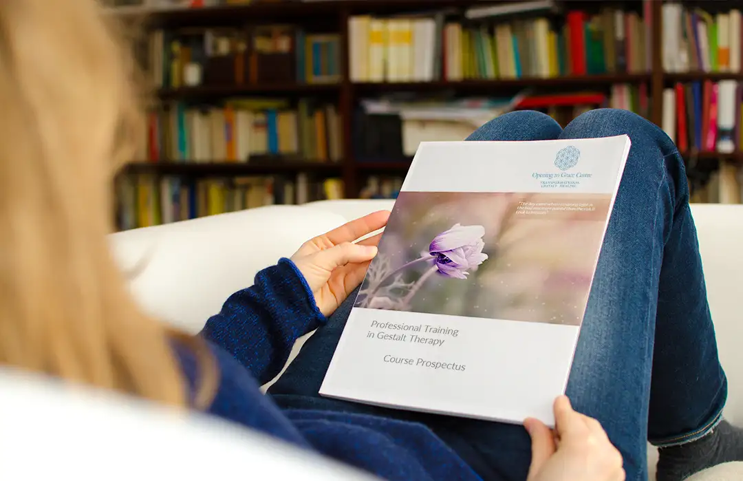 woman-reading-opening-to-grace-prospectus-cover